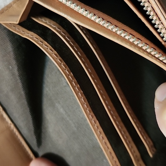 AGNES b. Voyage leather wallet - Picture 11 of 13